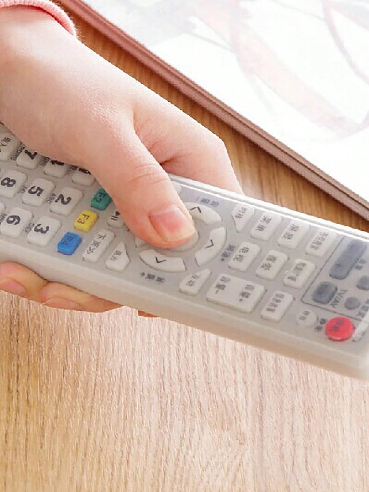 1pc Clear Remote Control Cover, Transparent Silicone Remote Control Protector, For Home For School,Office,Household,Travel,Bag,Organizer,Storage Insulation,Galentines,Puppy,Carnival,Party Decorations