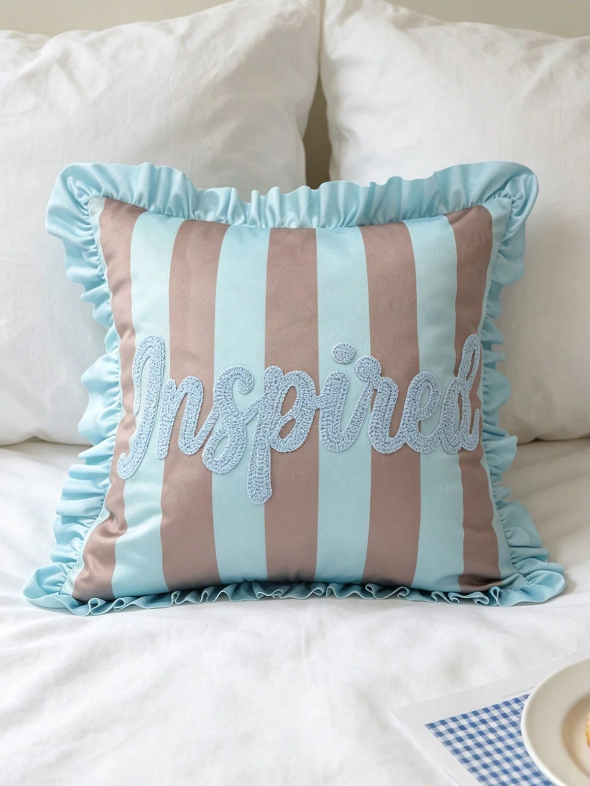 1pc Heart Leopard Decorative Pillow Cover, Soft & Breathable, Embroidered Craftsmanship, Without Pillow Insert, 17.7*17.7 Inches (45*45cm), Suitable For Dorm, Bedroom, Sofa, Bed, Great Gift For Loved