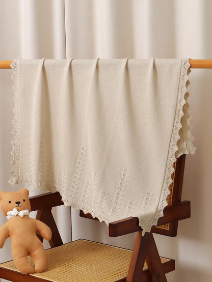1pc Infant Knitted Solid Color Blanket, Baby Leaf Pattern Soft Quilt, Newborn Infant Blanket With Lace Trim, Suitable For All Seasons