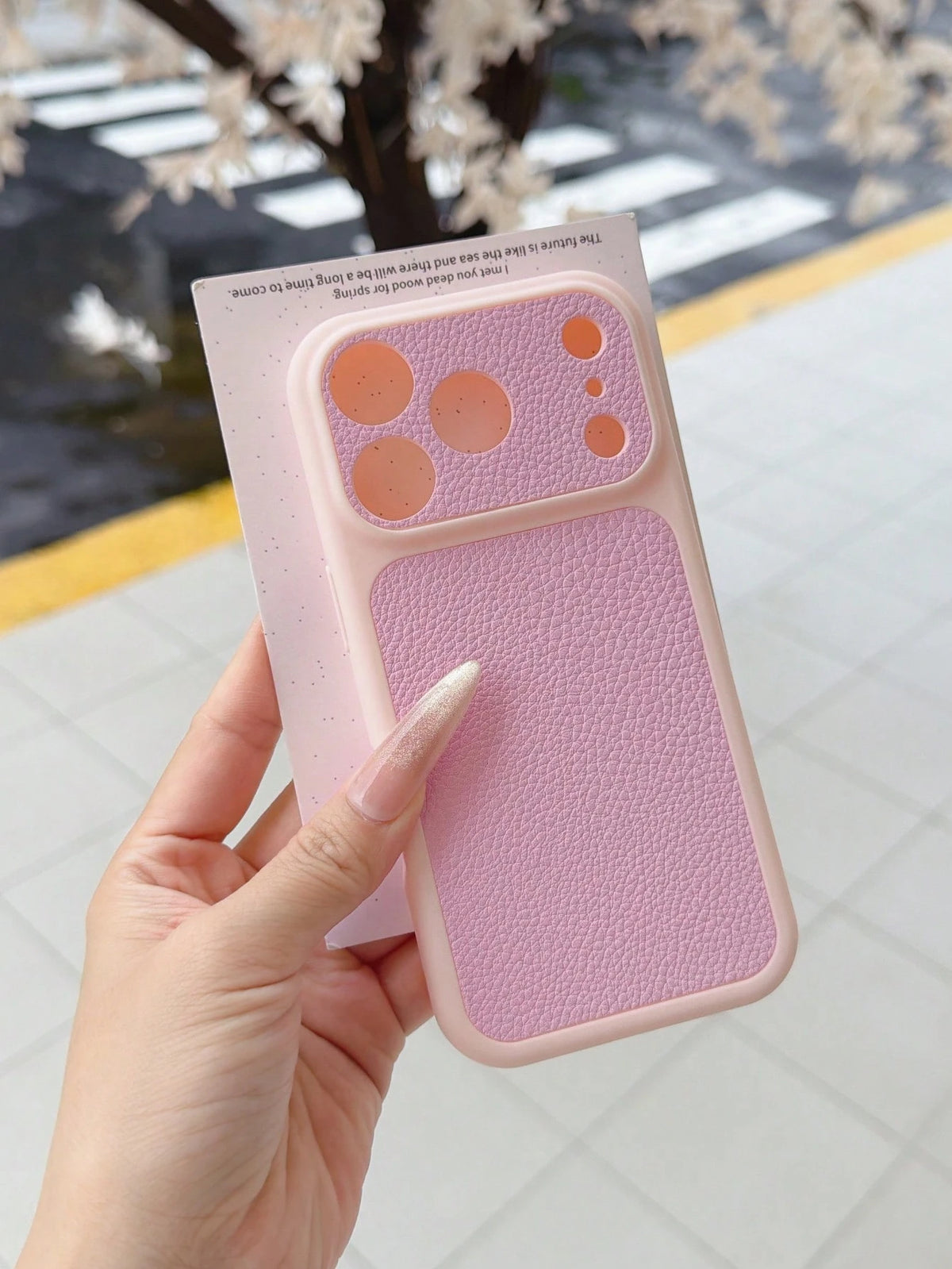 1pc Minimalist Retro Light Pink Lychee Texture Solid Color Large Window Camera Full Coverage Shockproof Soft Case Compatible With IPhone17/17Air/17Pro/17Promax, IPhone16/16Plus/16Pro/16Promax, IPhone1