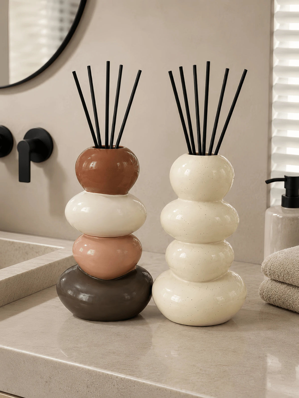 1pc Modern Stacked Pebble Diffuser Bottle, Color Block Or Speckled Cream Aroma Vase, Decorative Home Accent For Bathroom, Bedroom And Living Room