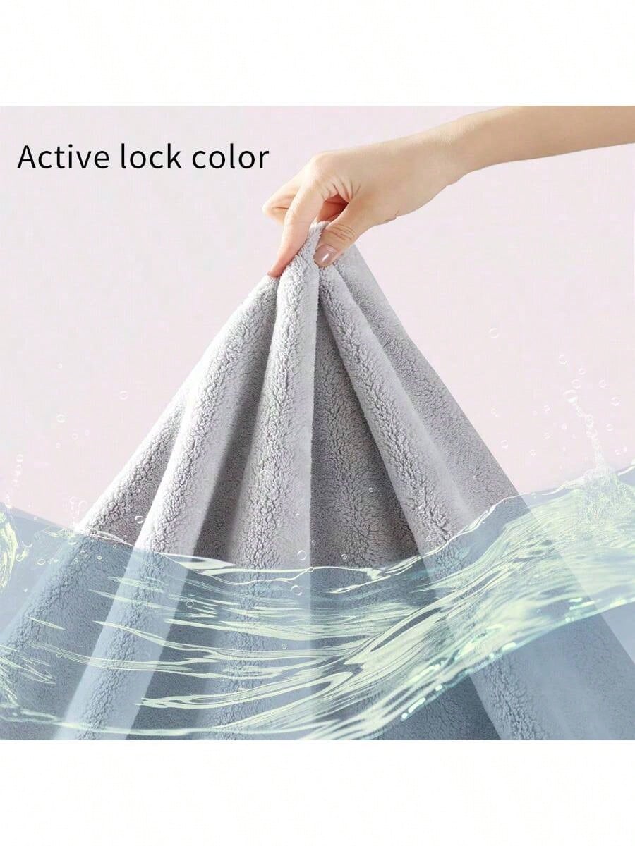 2pcs Baby Hooded Bath Towel, Super Soft Coral Fleece Absorbent Children's Solid Color Bathrobe, Newborn Baby Autumn/Winter Bath Cloak Robe, Machine Washable- Perfect Gift For Baby Shower