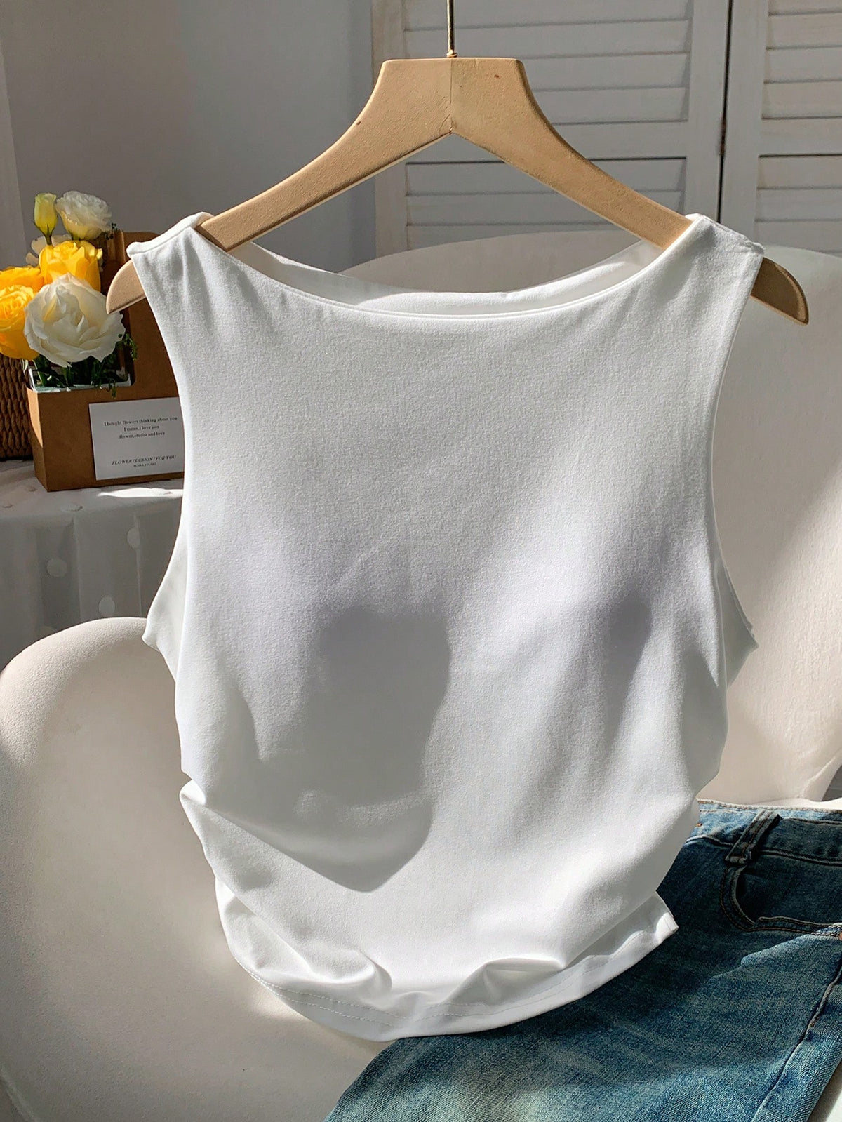 Comfortcana Spring/Summer Solid Simple Padded Tank Top White
