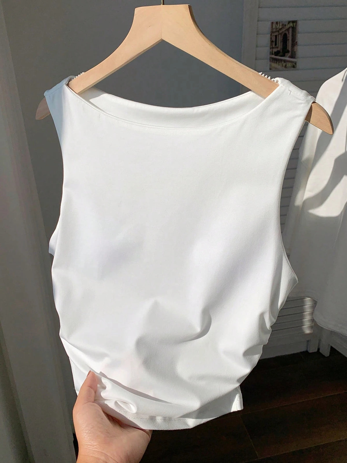 Comfortcana Spring/Summer Solid Simple Padded Tank Top White
