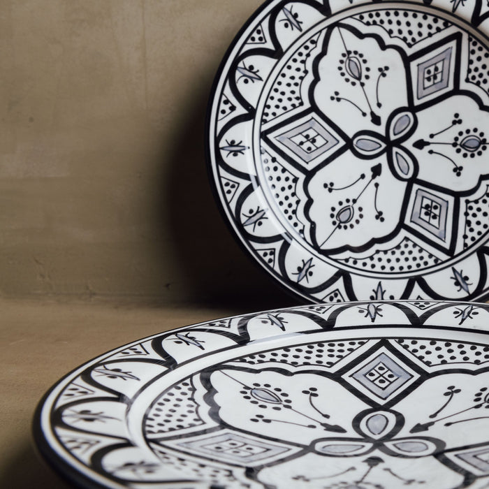 Fez Dinner Plate Black Grey - Moroccan Dinnerware - Benisouk