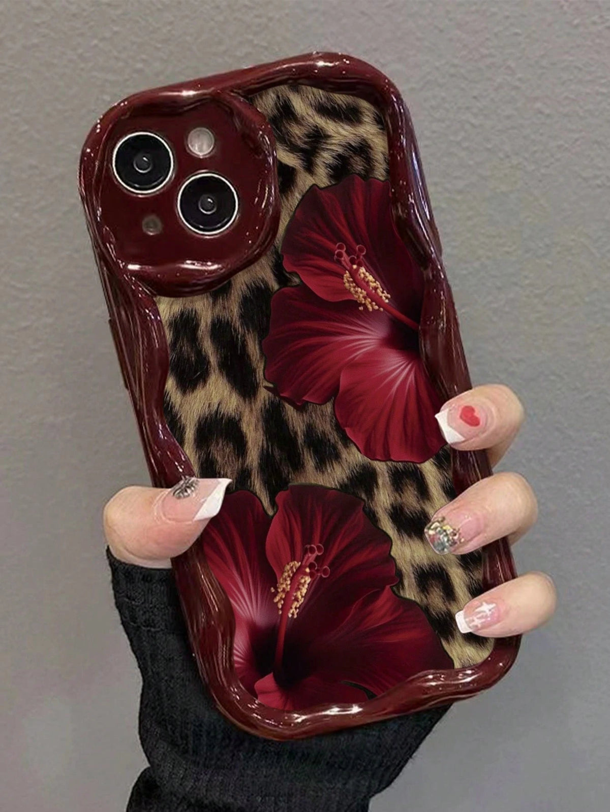 Leopard Print Painted Cream Pattern Soft Shell Thickened Phone Case Protective Cover, Anti-Drop Shockproof Back Cover, Compatible With IP 11/12/13/14/15/16/17 Pro Max XR XS Max 7 Plus 8 Plus, Women's