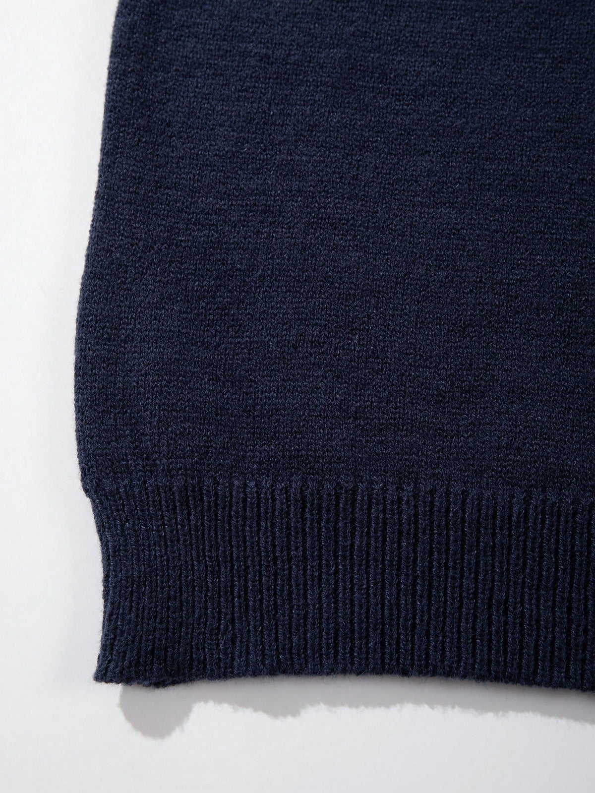 Men's Casual Loose Minimalist Commuting High-End Sense Daily Versatile Solid Color Knitted Long Sleeve Crew Neck Pullover Sweater, Autumn/Winter