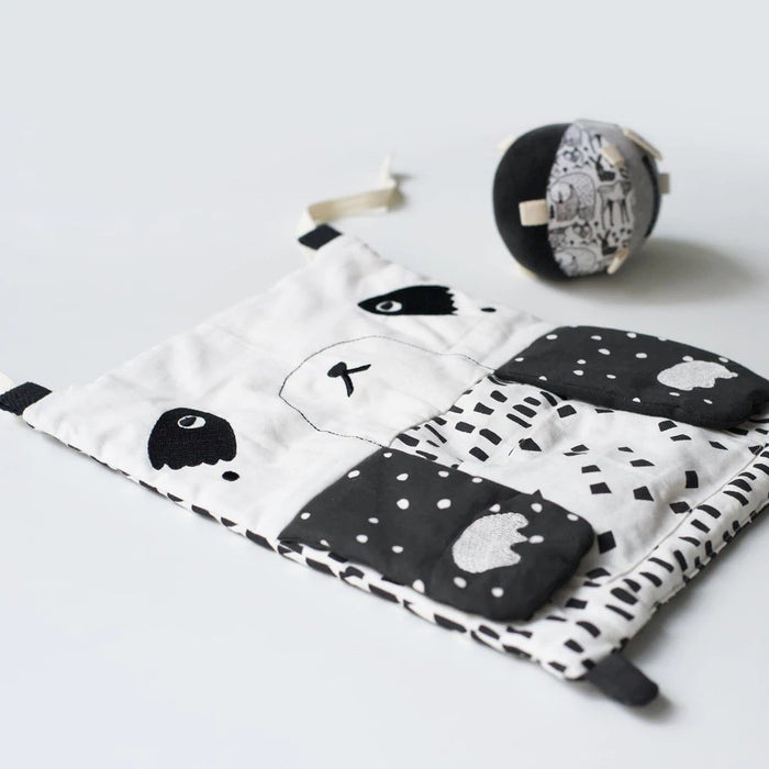 Peekaboo Panda Activity Pad