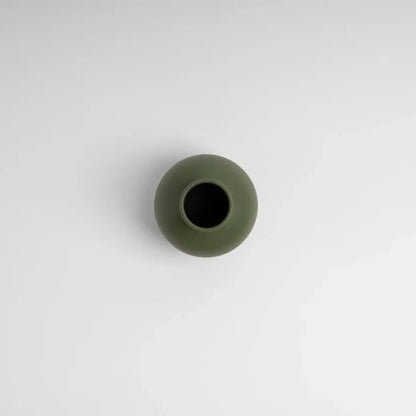 Raawii Strøm Vase, Deep Green