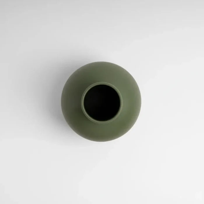 Raawii Strøm Vase, Deep Green