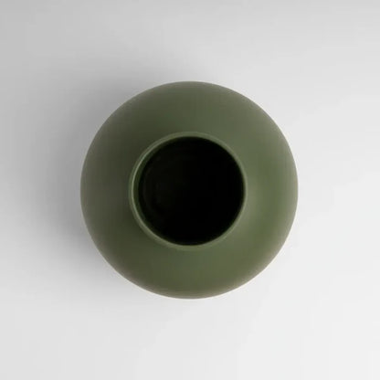 Raawii Strøm Vase, Deep Green