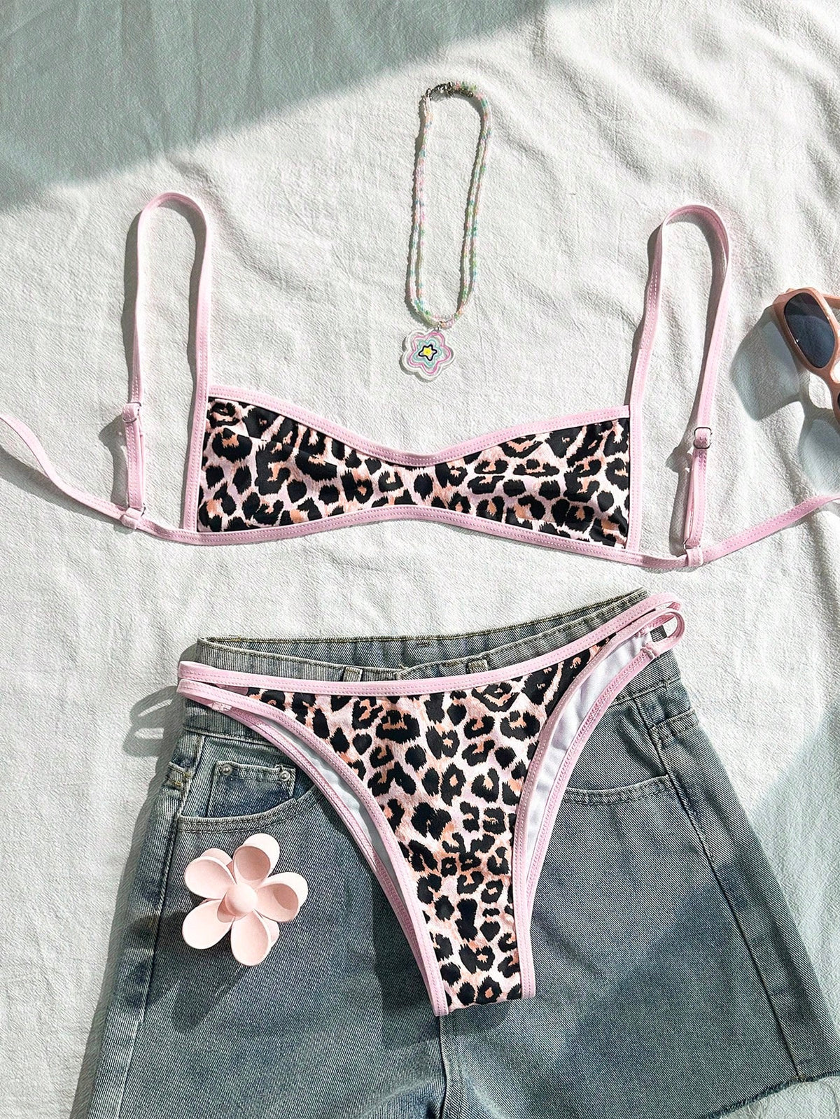 Swim Mod Women's Leopard Print Spaghetti Strap Bikini Set,2 Pieces White Swimwear For Summer,Casual Holiday,Pool Party,Vacation,Beach California Outfits