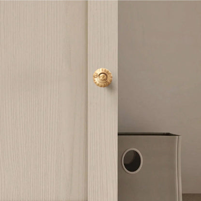 Vintage Gold Cabinet Handles & Knobs Set, Decorative Drawer Pull Hardware For Kitchen Cabinets, Wardrobes, Dressers, Cupboards, Bathroom Furniture & Home Upgrade